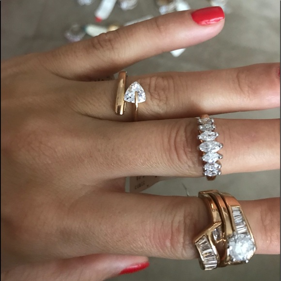 Beautiful rings - Picture 3 of 6